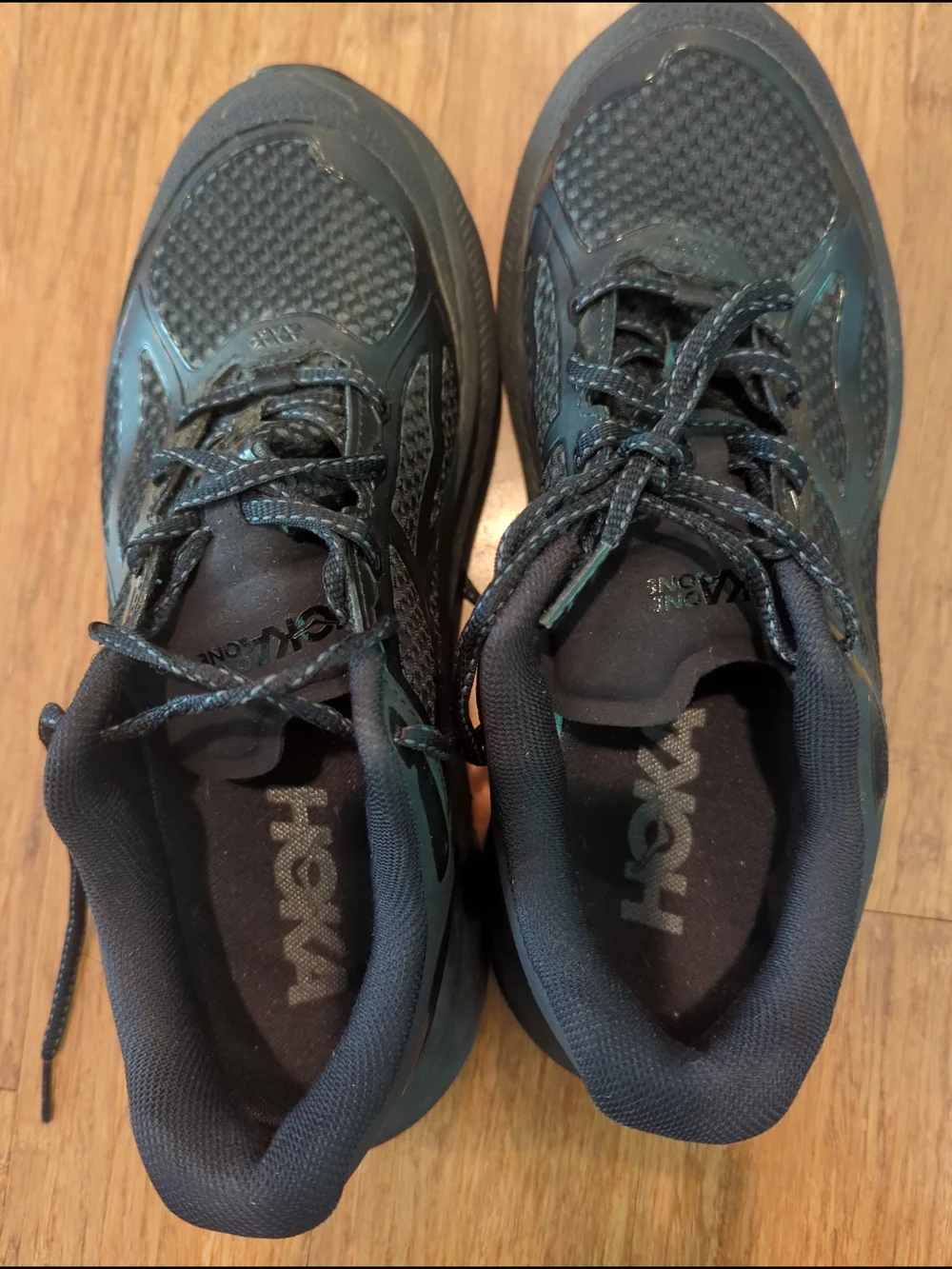 EUC Hoka Clifton One 9 Size 9.5 Men's Black